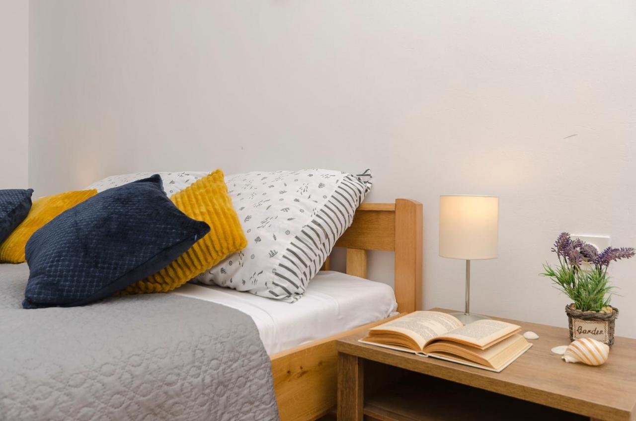 Apartments Ivana مورتير المظهر الخارجي الصورة